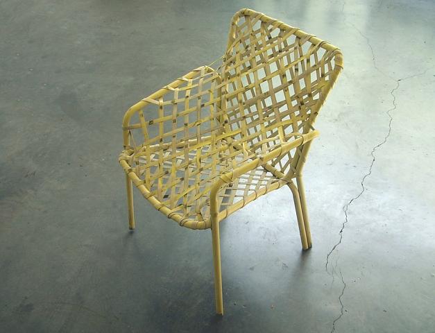 24273108 (metal tubing, plastic strapping, paint)