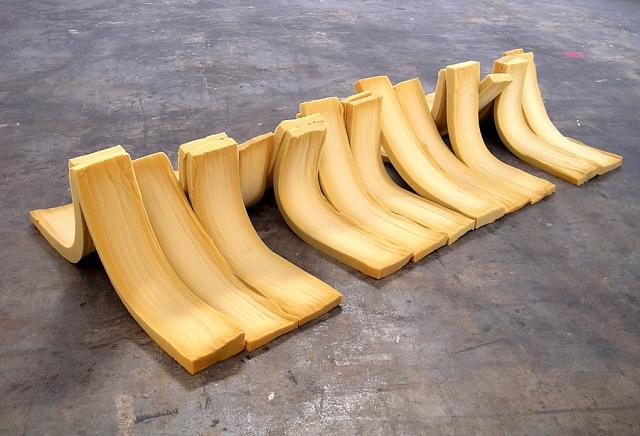 12257306 (foam,  ground)